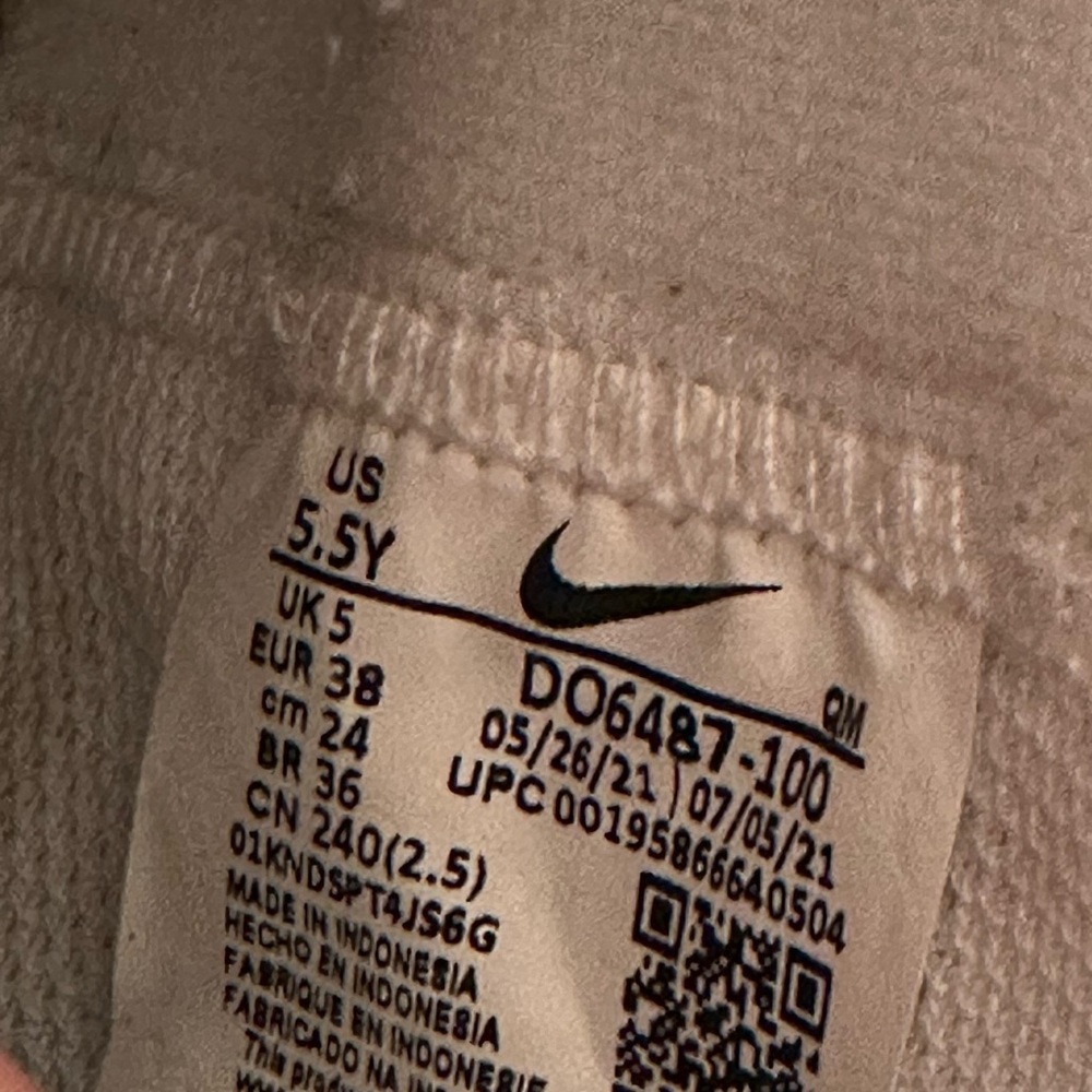 Nike Blazer Mid ’77 SE “Multi-Swoosh” – White / Multi | Youth 5.5 Women’s 7 - Picture 2 of 11